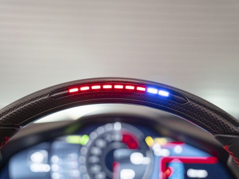 Used 2022 Ferrari SF90 Spider AWD/4WD image 38