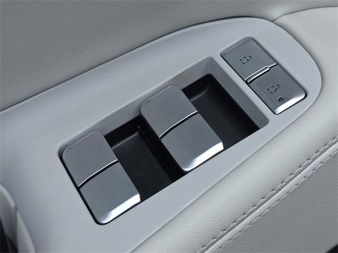 New 2025 Lincoln Navigator Reserve image 17