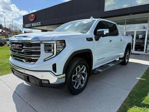 New 2026 GMC Sierra 1500 SLT w/ SLT Premium Plus Package AWD/4WD image 9