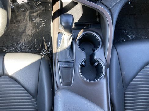 Used 2023 Toyota Camry SE image 26