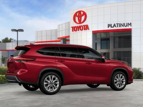 New 2026 Toyota Highlander Limited image 11