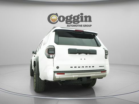 New 2026 Toyota 4Runner Trailhunter AWD/4WD image 11