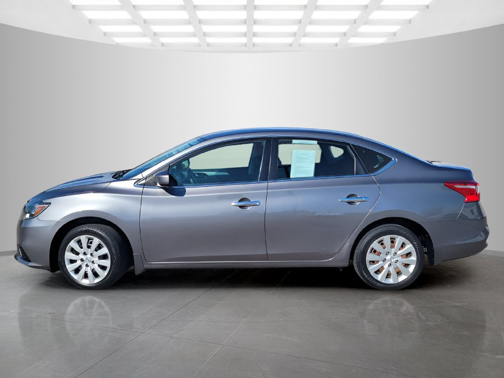 Used 2017 Nissan Sentra S FWD image 2