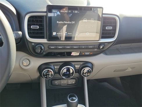 New 2026 Hyundai Venue SEL image 13