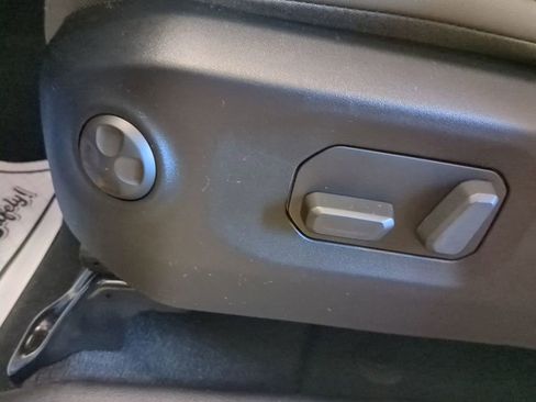 New 2026 Jeep Gladiator Mojave w/ Technology Group image 9