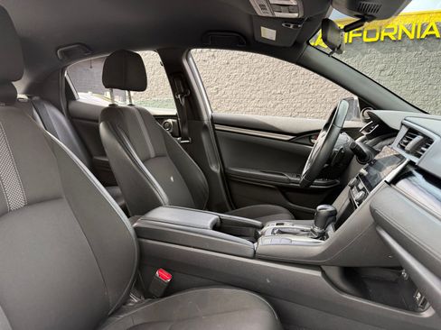 Used 2021 Honda Civic Sport image 16