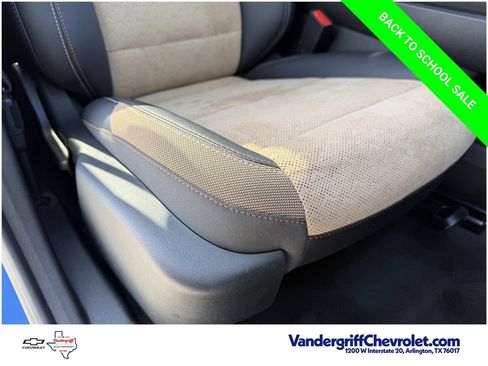 Used 2026 Chevrolet Equinox ACTIV AWD/4WD image 25