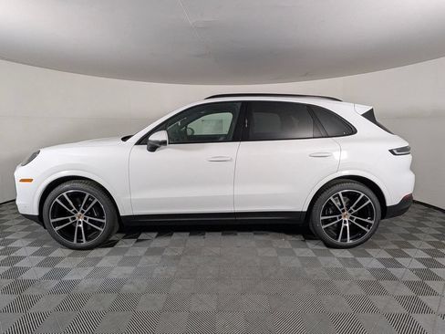 New 2026 Porsche Cayenne AWD/4WD image 2