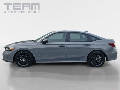 Used 2026 Honda Civic Sport image 4