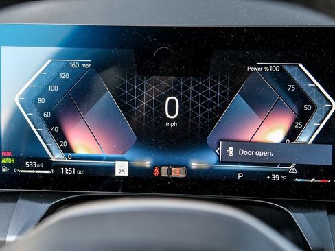 Used 2026 BMW X3 xDrive30 w/ Convenience Package image 14