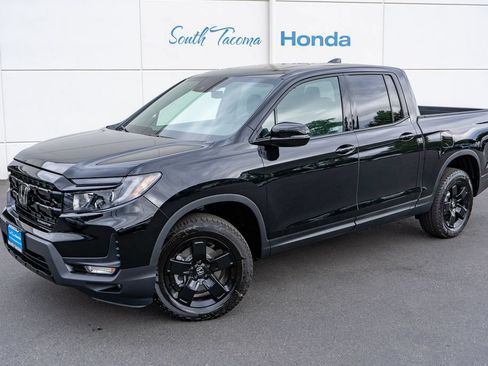 New 2026 Honda Ridgeline Black Edition image 2