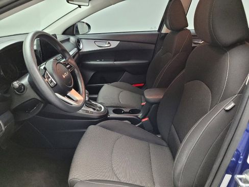 Used 2023 Kia Forte LXS image 17