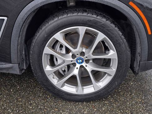 Used 2022 BMW X5 xDrive45e w/ Climate Comfort Package AWD/4WD image 9