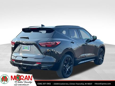 Certified 2024 Chevrolet Blazer RS w/ Driver Confidence II Package AWD/4WD image 4