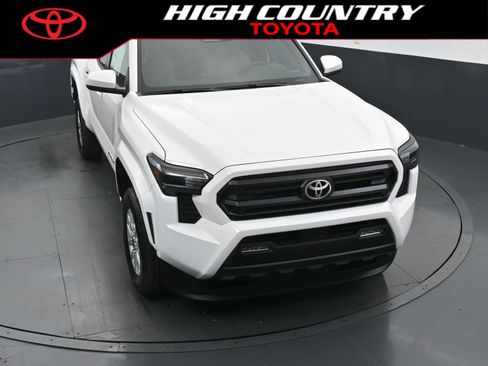 New 2026 Toyota Tacoma SR5 RWD image 33