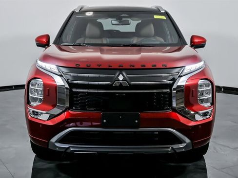 New 2025 Mitsubishi Outlander SEL image 4
