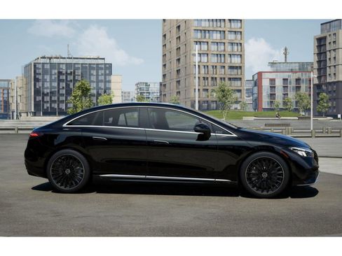 New 2026 Mercedes-Benz EQE 320 4MATIC Sedan image 14