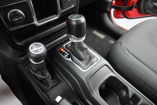 Used 2022 Jeep Gladiator Sport AWD/4WD image 33