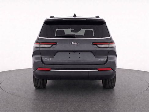 Used 2022 Jeep Grand Cherokee L Limited AWD/4WD image 7