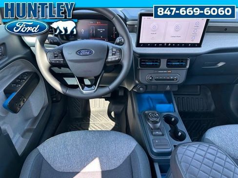 Used 2025 Ford Maverick XLT w/ XLT Luxury Package FWD image 9