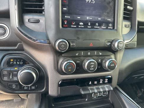 Used 2021 RAM 1500 Big Horn w/ Built-to-serve Edition image 9