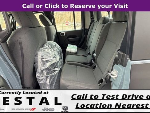 New 2026 Jeep Gladiator Sport AWD/4WD image 22