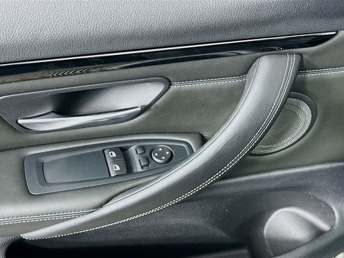 Used 2015 BMW M4 Base image 18