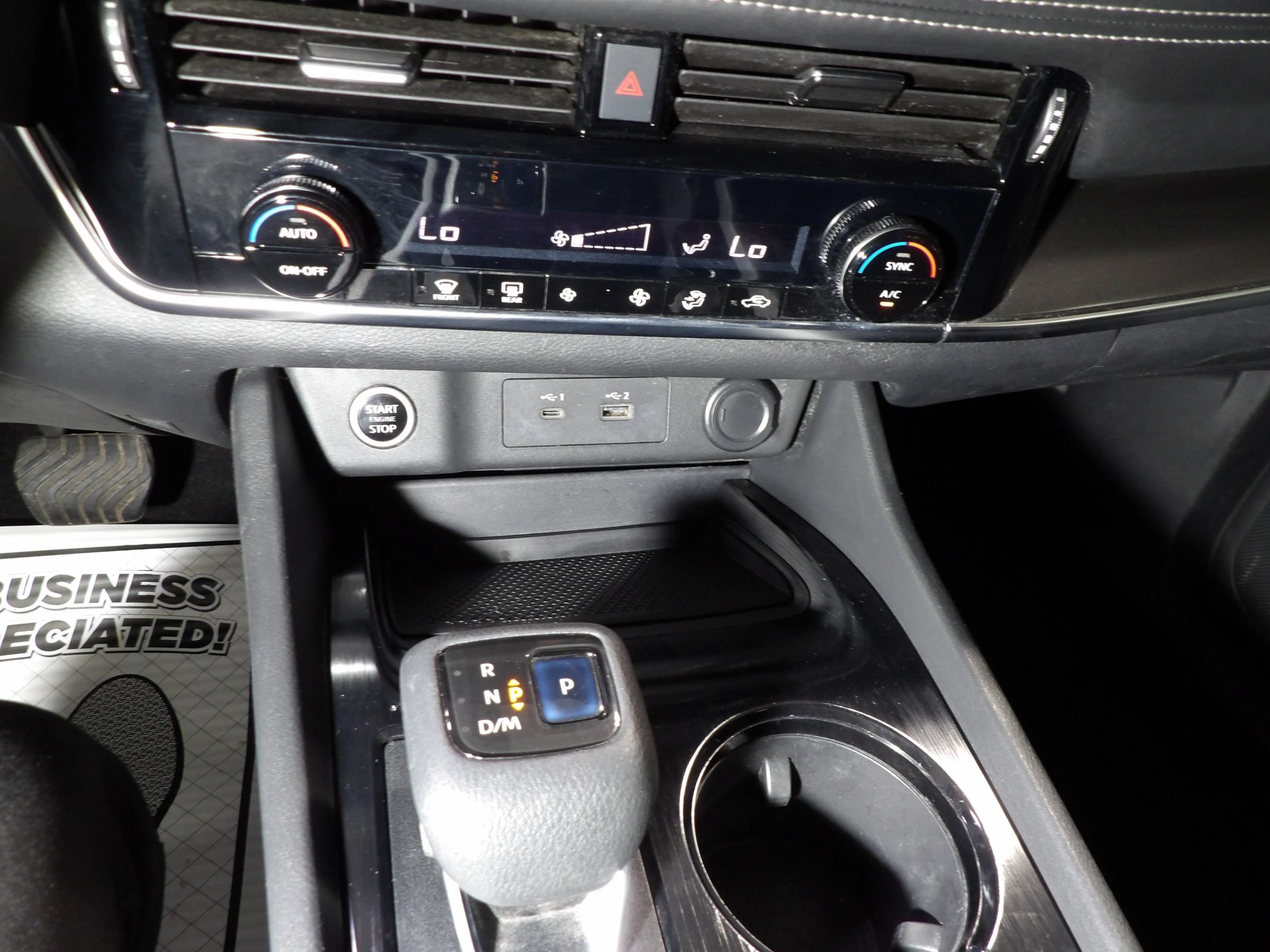 Used 2021 Nissan Rogue SV FWD image 13