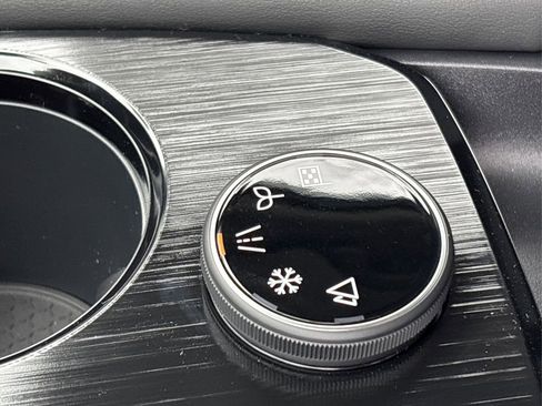 New 2026 Nissan Rogue Platinum w/ Platinum Premium Package image 30