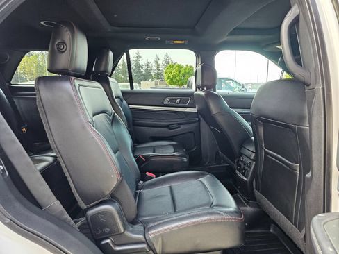 Used 2017 Ford Explorer Sport AWD/4WD image 12