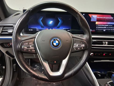 Certified 2023 BMW i4 eDrive35 w/ Premium Package image 15