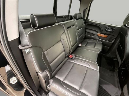 Used 2018 Chevrolet Silverado 1500 High Country AWD/4WD image 20