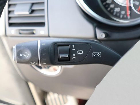 Used 2017 Mercedes-Benz G 63 AMG 4MATIC image 35