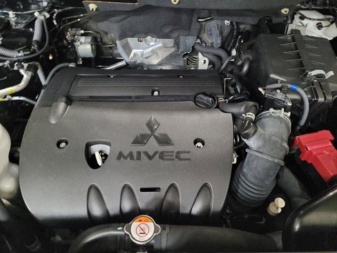 Used 2024 Mitsubishi Outlander Sport LE image 30