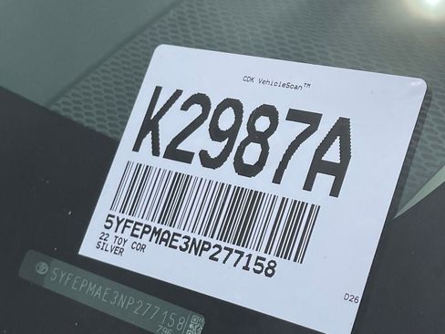 Used 2022 Toyota Corolla LE image 13