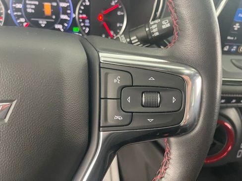 Used 2022 Chevrolet Blazer RS FWD image 38