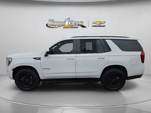 Used 2023 GMC Yukon AT4 AWD/4WD image 5