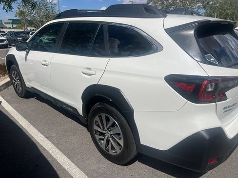 Certified 2024 Subaru Outback Premium AWD/4WD image 4