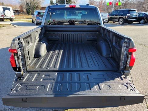 Used 2023 Ford F150 Lightning XLT image 18