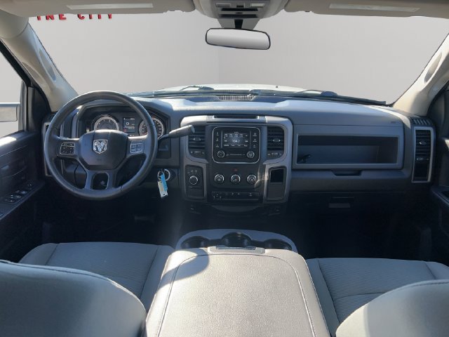 Used 2017 RAM 2500 Tradesman w/ Chrome Appearance Group AWD/4WD image 19
