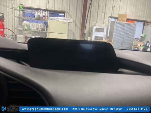 Used 2021 MAZDA MAZDA3 s image 21