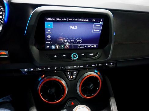 Used 2021 Chevrolet Camaro ZL1 image 69