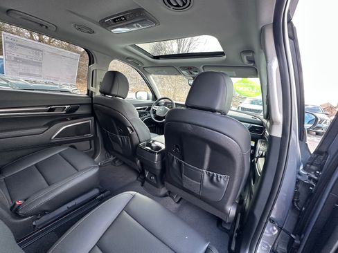 New 2025 Kia Telluride S image 19