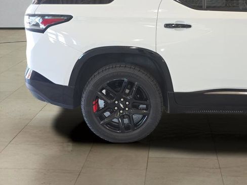 Used 2019 Chevrolet Traverse Premier w/ Redline Edition AWD/4WD image 33