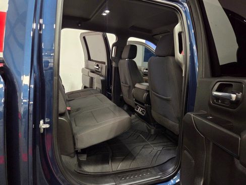 Used 2022 Chevrolet Silverado 2500 LT w/ Convenience Package image 70