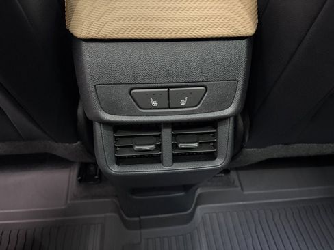 New 2026 Chevrolet Equinox ACTIV w/ Convenience Package III image 31