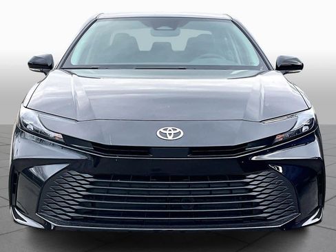 New 2026 Toyota Camry LE image 3
