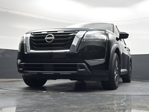 Used 2022 Nissan Pathfinder SV w/ SV Premium Package FWD image 51