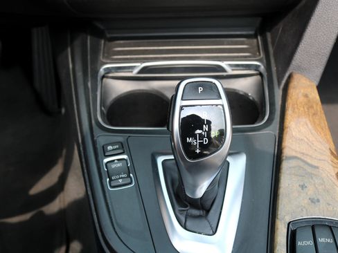 Used 2016 BMW 428i Convertible image 28