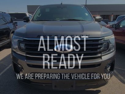 Used 2019 Ford Expedition Limited w/ Equipment Group 303A